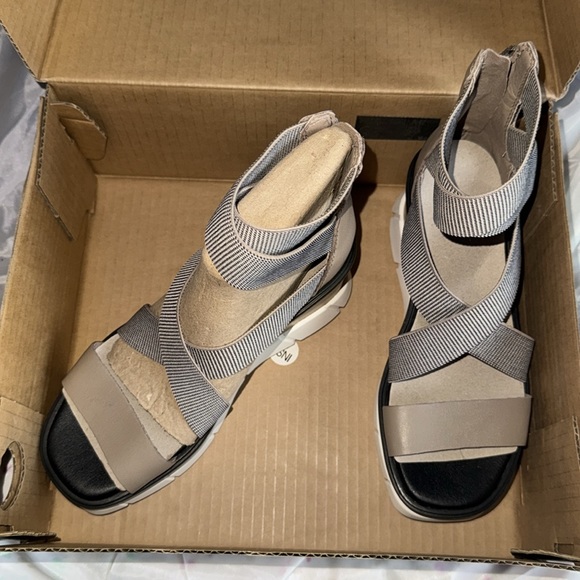 SOREL SHOES - Picture 4 of 7